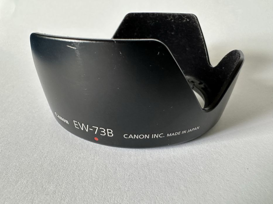 Oryginalna osłona fotograficzna do obiektywu CANON EW-73B JAPAN