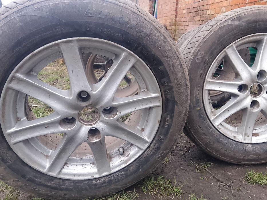 Продам  цена 4000