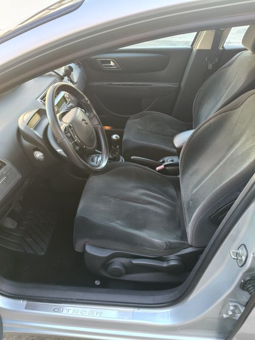 Citroën C4 1.6 HDi 90cv, versão Exclusive, de 2008