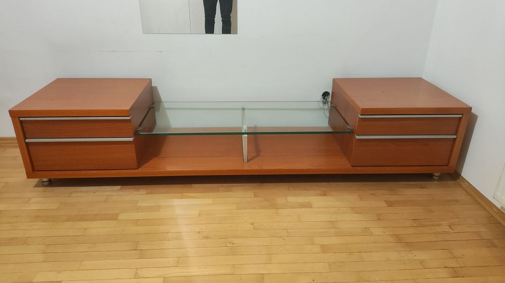 Szafka RTV pod telewizor