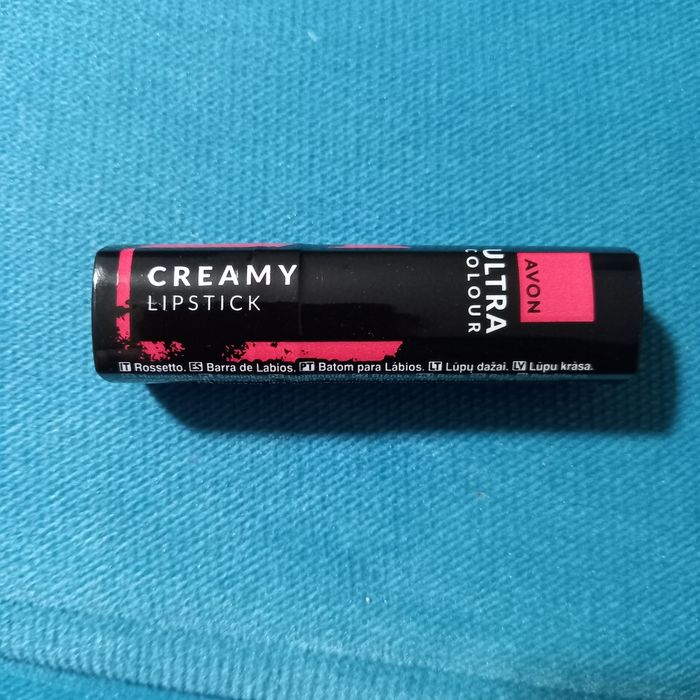 Avon kremowa szminka Toffee Kiss