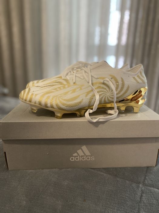 Chuteiras adidas não original