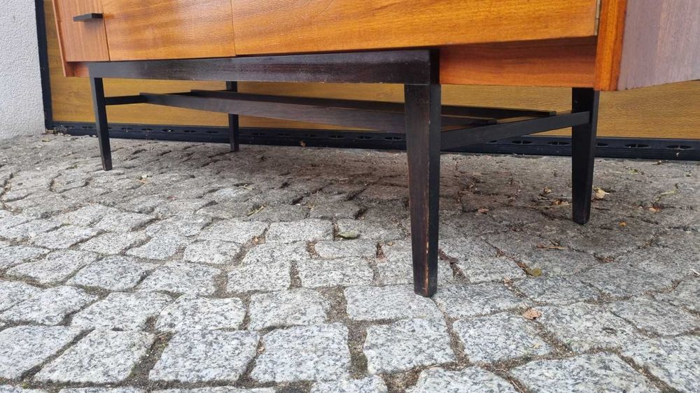 Sideboard Mezulanik Komoda Mid Century Design PRL Czechosłowacja