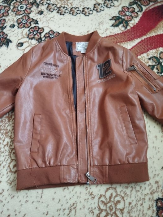 Куртка шкіряна для хлопчика