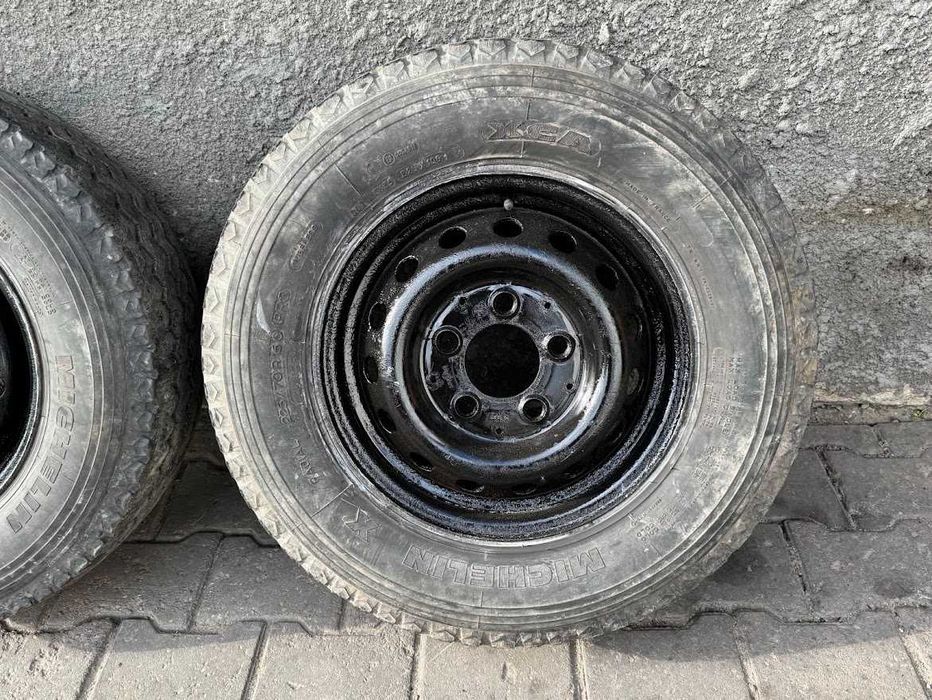 шини в зборі диски скати колеса 225 70 15 С Michelin 7 mm літо 5 130 Dia 84.1 mm