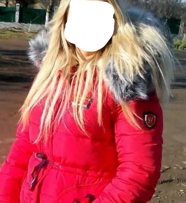 Продам пуховик парка б/у