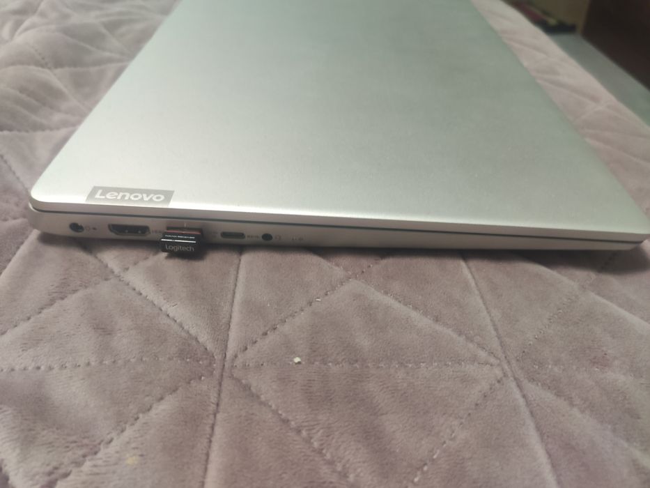 Lenovo ideapad 330S-15ARR