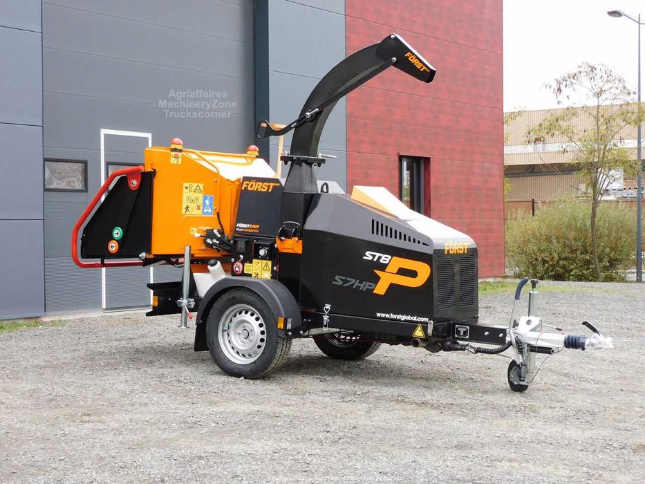 RĘBAK DO GAŁĘZI - rozdrabniacz, usuwanie pni, wycinka drzew. WYNAJEM !