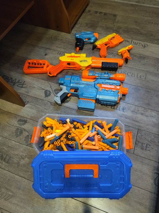 Пістолет,пистолет, оружие NERF , ружьё