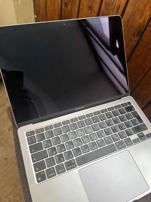 Apple MacBook AIr M1/16Gb/256