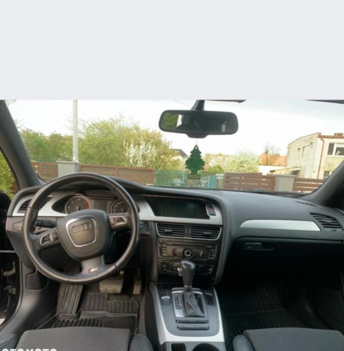Audi a4b8 S-line  2.0 tdi
