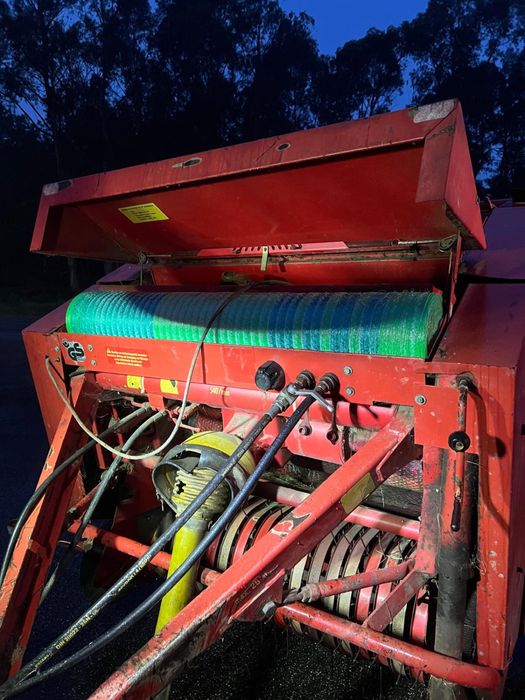 Enfardadeira de rolos welguer RP12