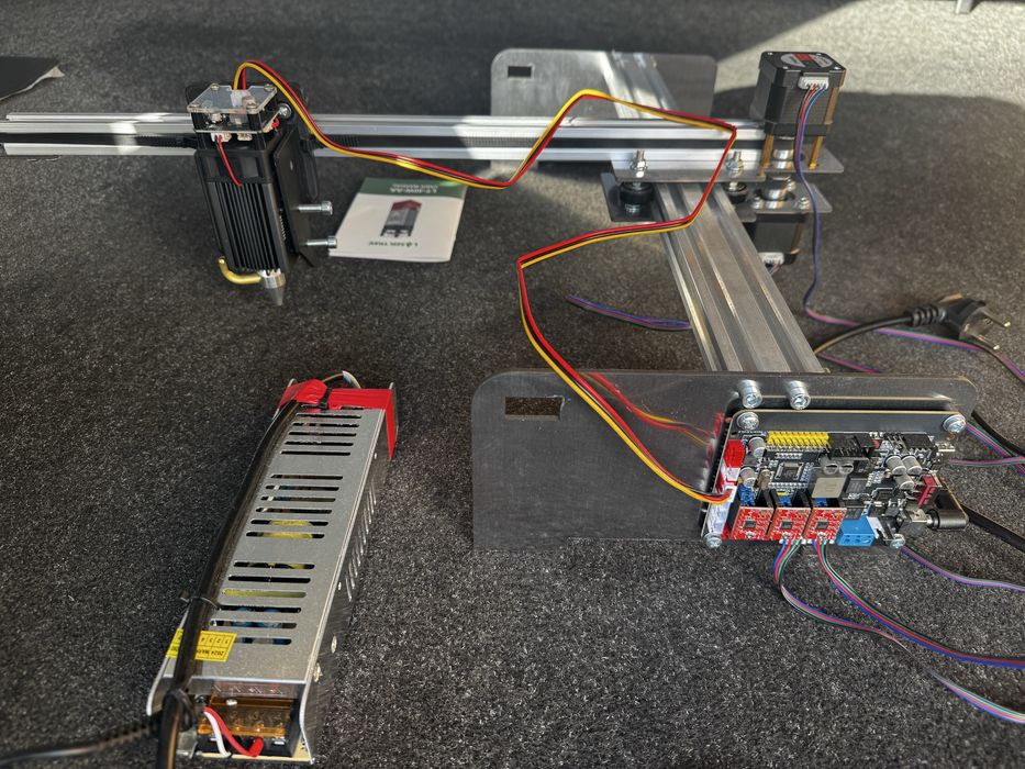 Лазерно гравировальный станок Лазерний станок