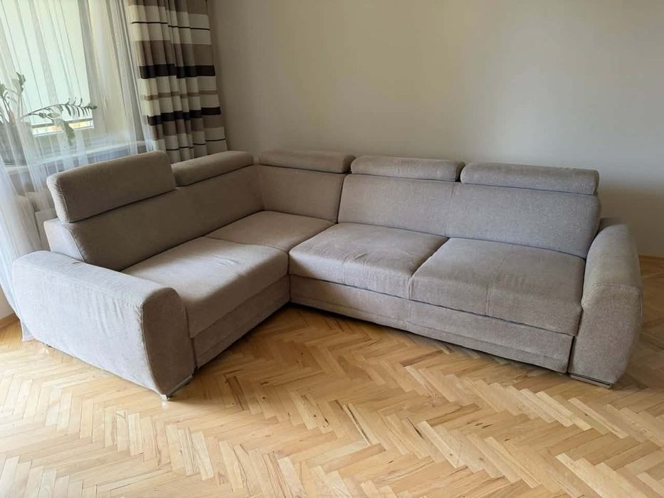 Narożnik rozkładany, beżowy, stan idealny