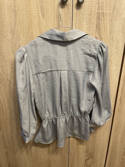 Bluzka, koszula z baskinką