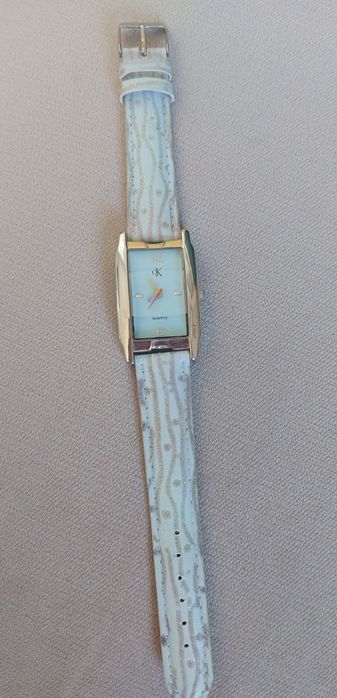 Zegarek damski elegancki cK nowy