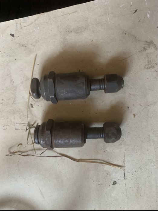 Різьбові втулки від волги