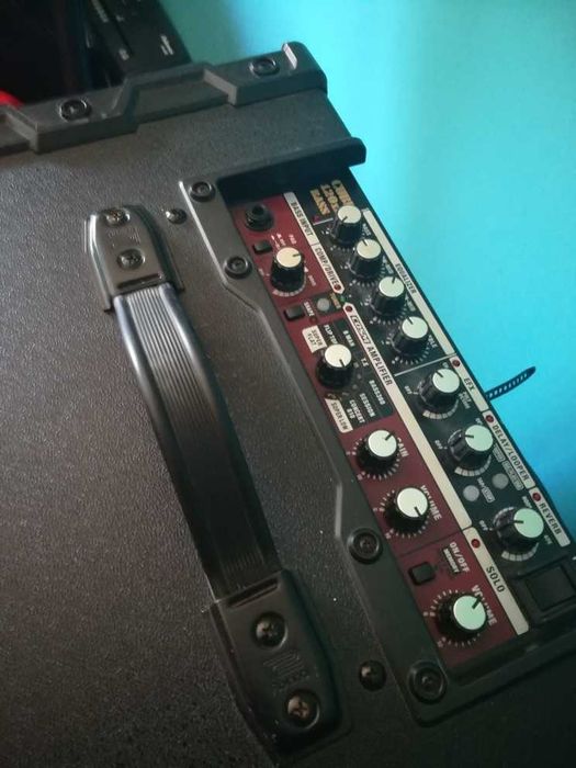 Roland 120 XL Bass para baixo
