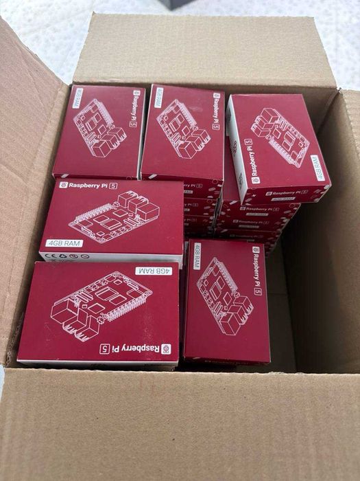 Одноплатний комп'ютер Raspberry Pi 5 4GB 8GB