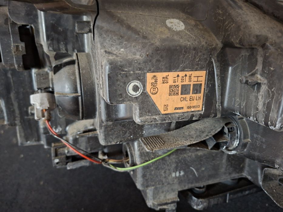 Lampa przód lewa Nissan Qashqai