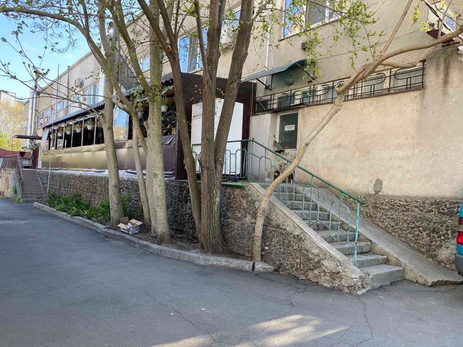 Оренда приміщення 70 м2 / місто Південне