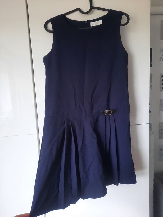 elegancka sukienka