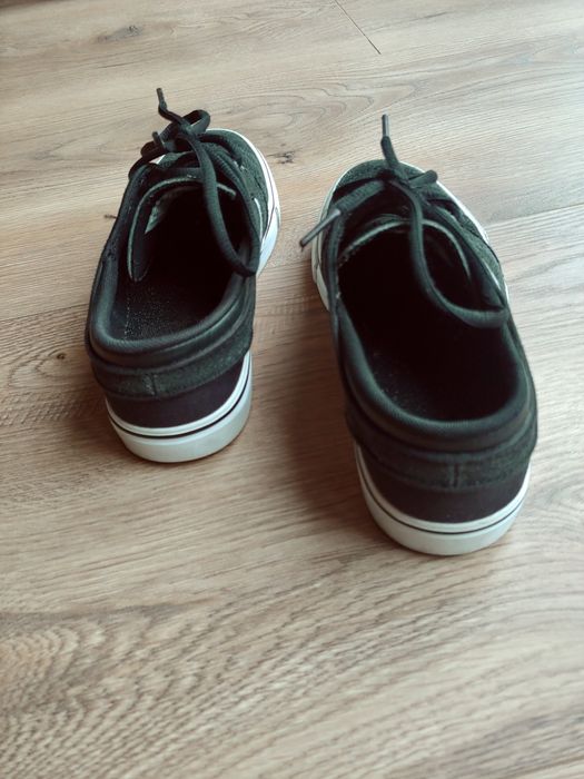 Buty Nike Stefan Janoski 36.5