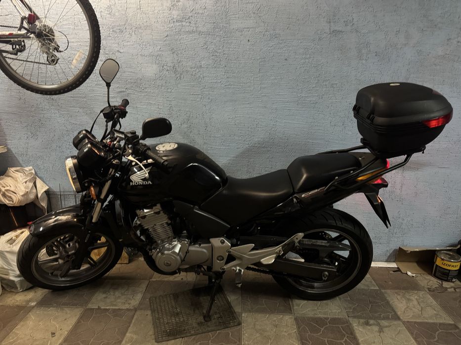 Мотоцикл Honda CBF 500 A