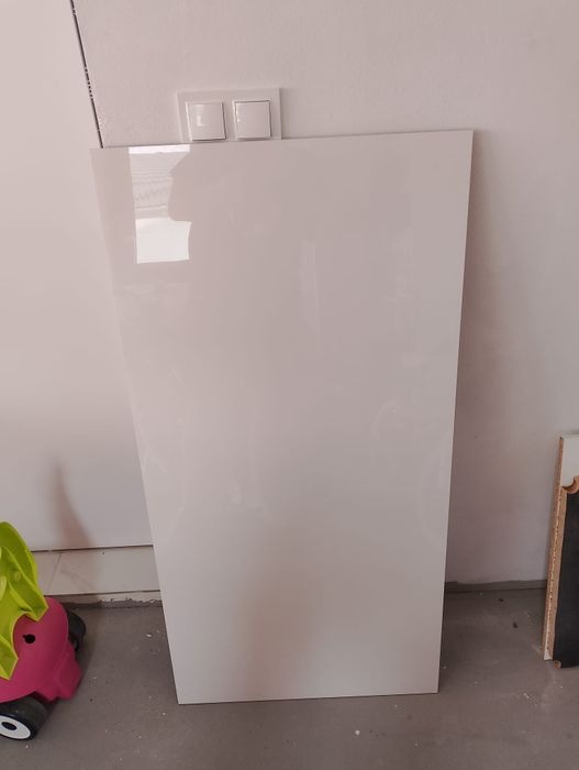 Płytka biała połysk. 120cm x 60cm