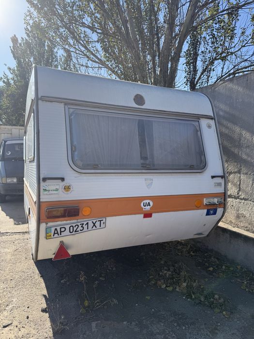 Фургон житловий домік автодом на колесах