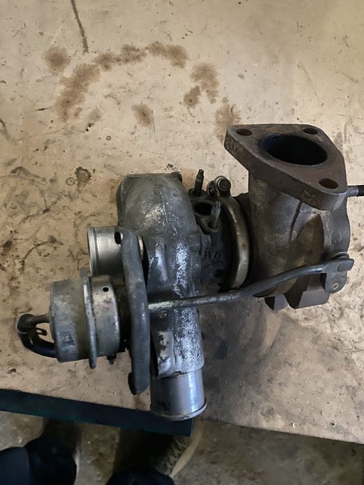 Турбіна на тойота авенсіст22 д4д