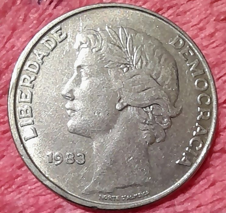 Moedas Portugal 25 escudos 1980,1981,1982,1983,1984 e 1985