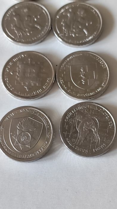 10 гривень професіоналізм та милосердя,