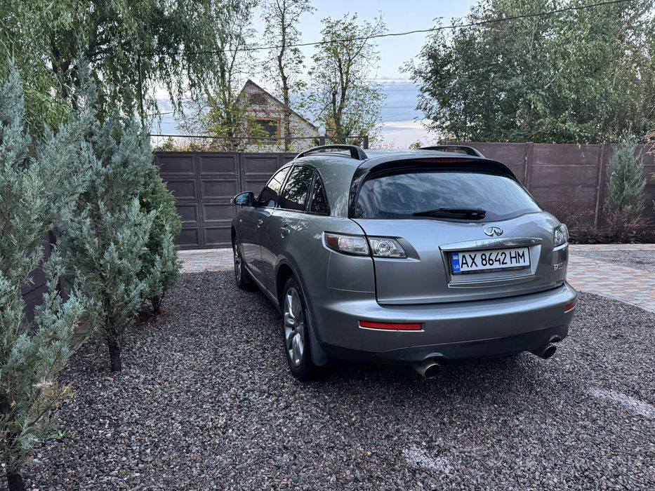 Infiniti FX35 ВЛАСНИК