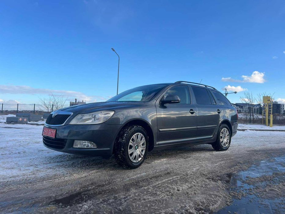 Skoda Octavia 1.6газ 09р. кліма круіз фаркоп датчики