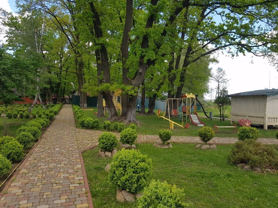 Продам земельну ділянку 3 га з озером с. Романків поруч Мануфактура