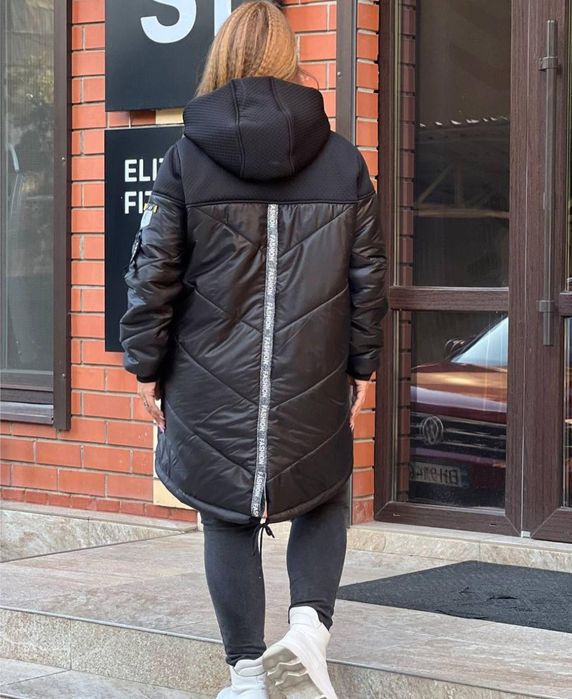 Продам зимову куртку р.56