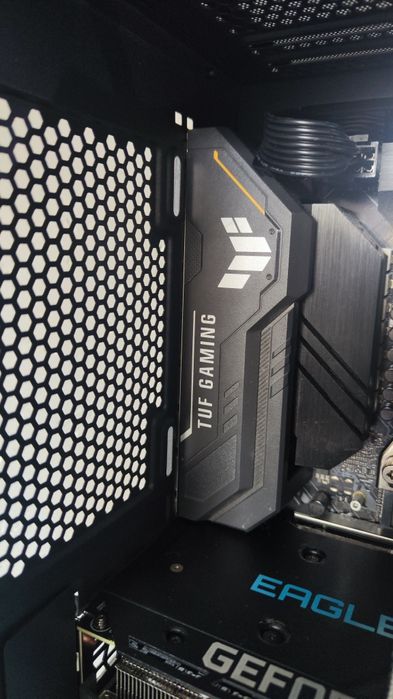 i5 10500 ram 16gb rtx 3070ti wifi Bluetooth ssd 600w