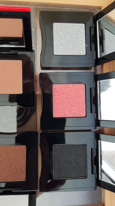 Тени для век Shiseido Pop PowderGel 5цветов,оригинал.