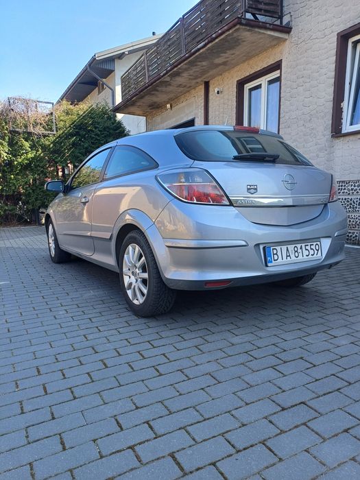 Opel Astra GTC h 1.4 benzyna sprzedam bądź zamienię