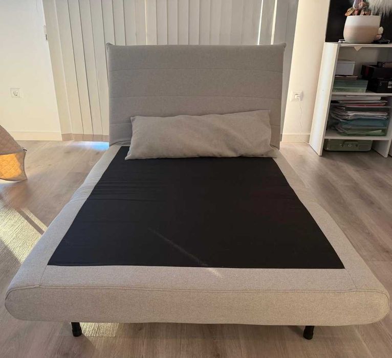 Sofá cama dobrável