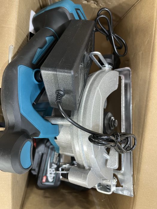 Serra circular a bateria motor brushless