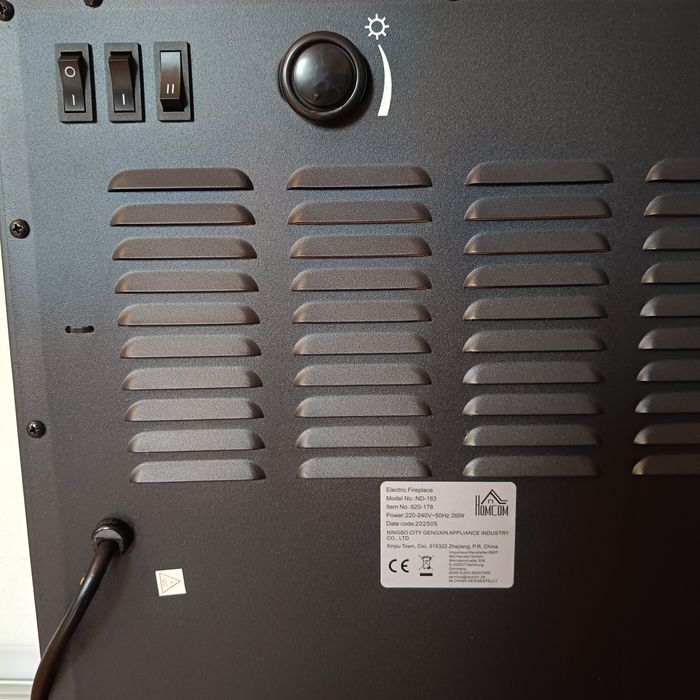 Kominek elektryczny Homcom