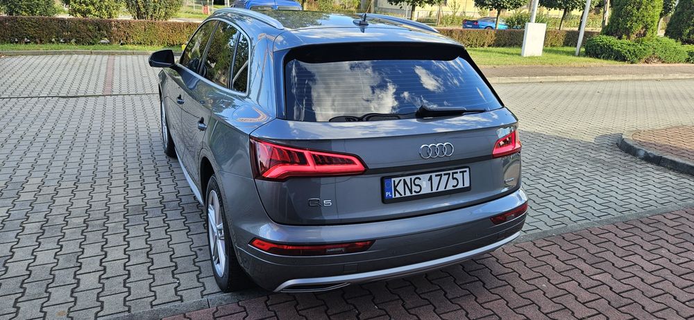 AUDI  Q5 S-line Quattro