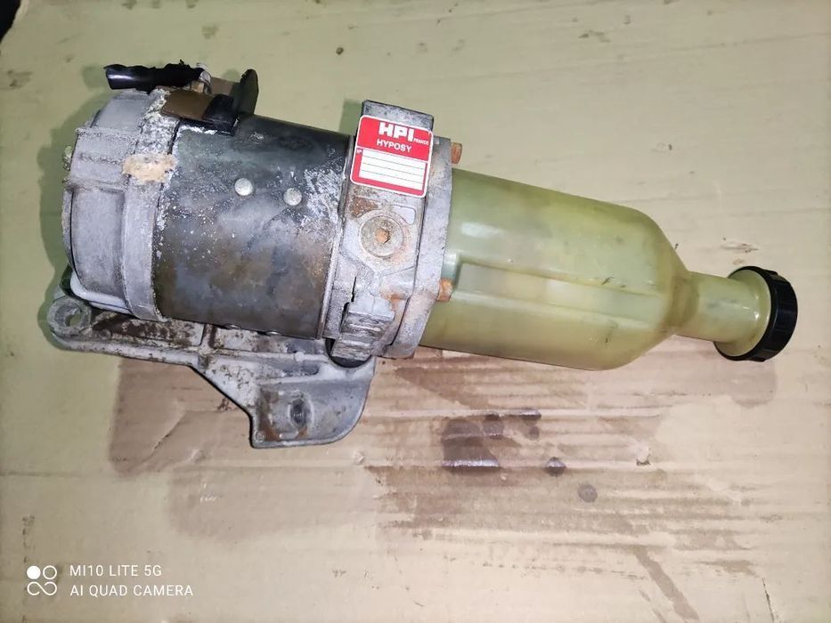Bomba direção assistida - Clio I 1.9d