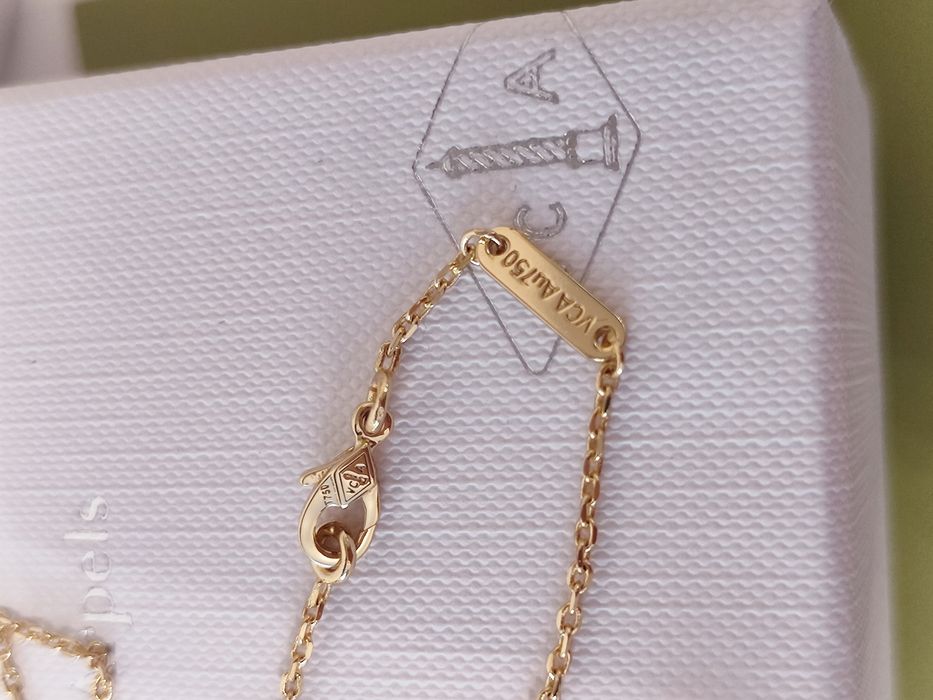 Підвіска Van Cleef  проба AU 750