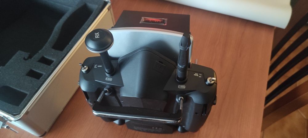 Transmissor de radio, Walkera -F12E de 12 canais de alta gama.