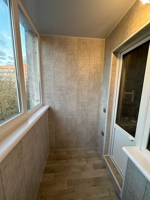 Балкон під ключ Київ Засклення Утеплення Винос Обшивка Ремонт балкона