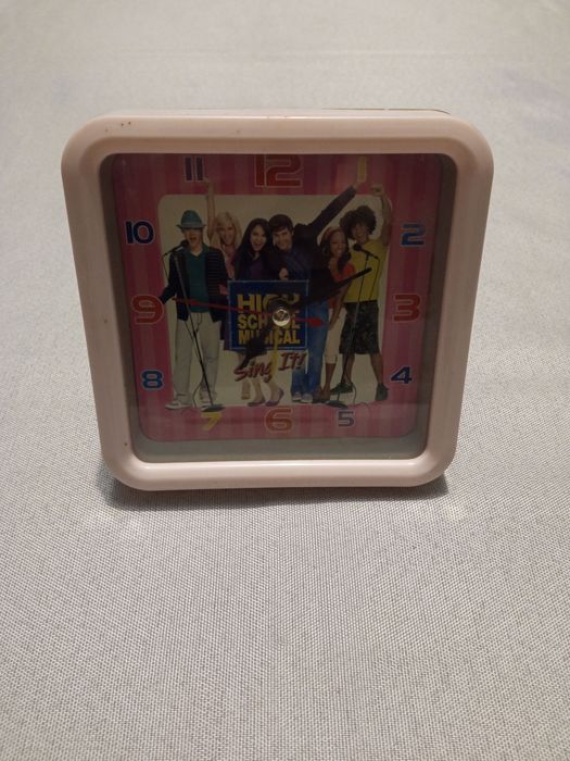 Budzik - High School Musical - różowy