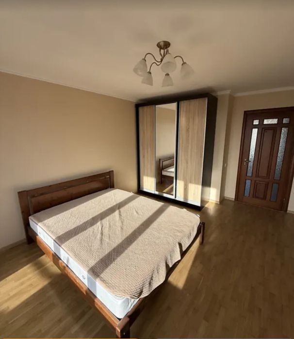 Продаж 1к квартири 41 кв. м на вул. Євгена Коновальця - View 3